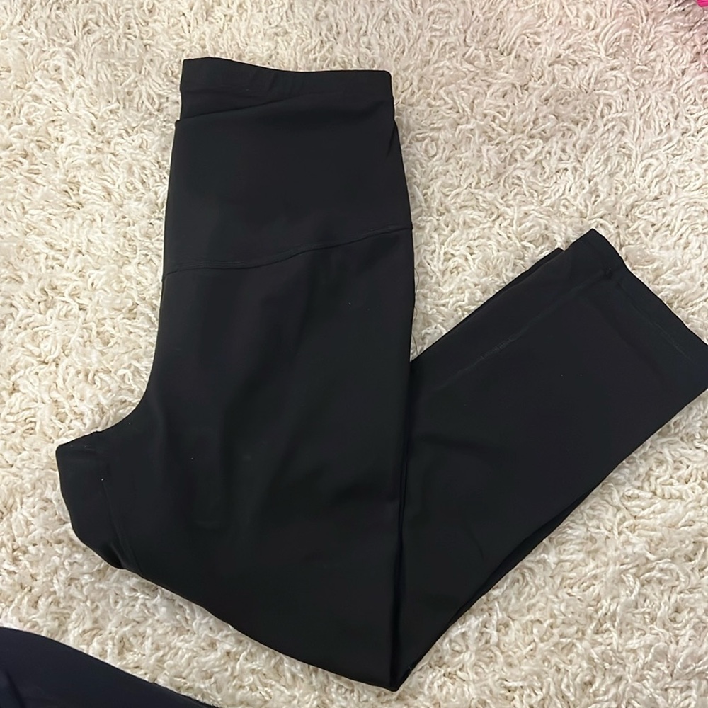 Maternity Cropped Leggings